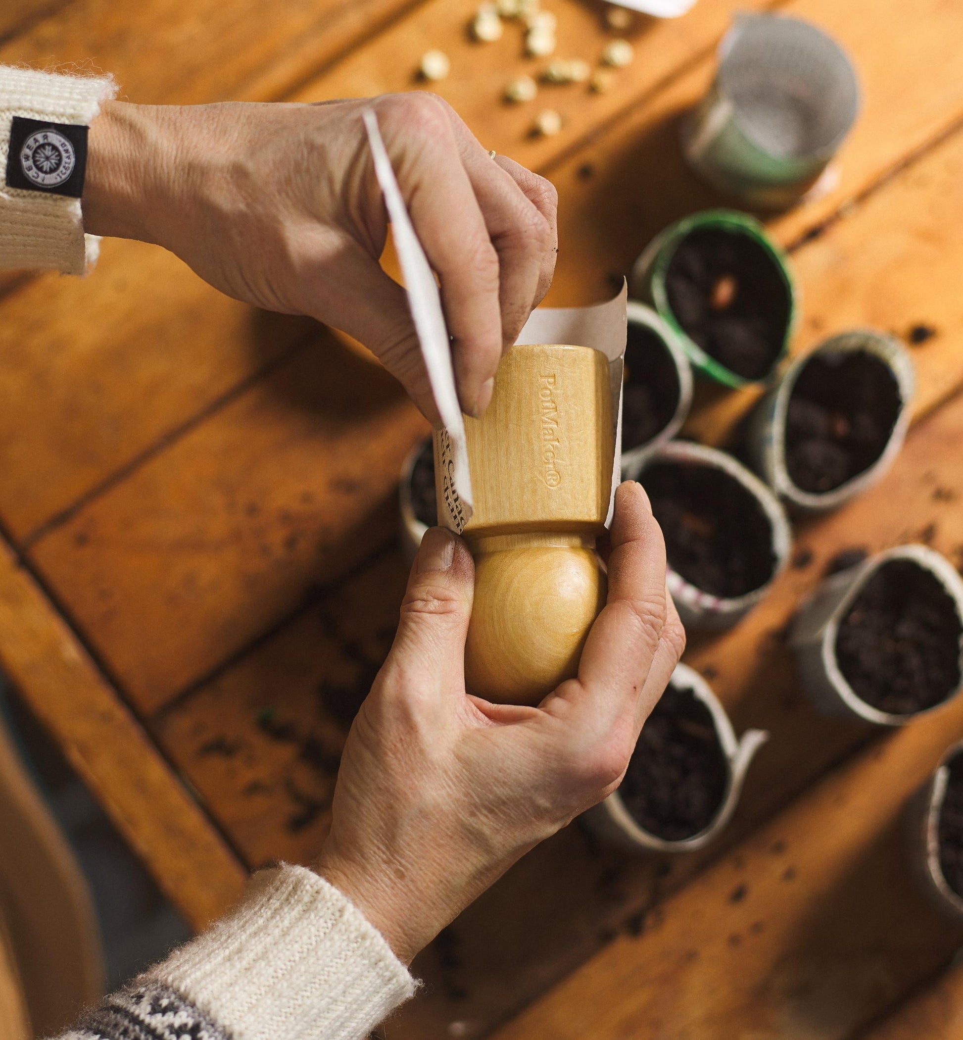 🌱 EcoPress Paper Seedling Pot Maker – Turn Newspaper Into Starter Pots